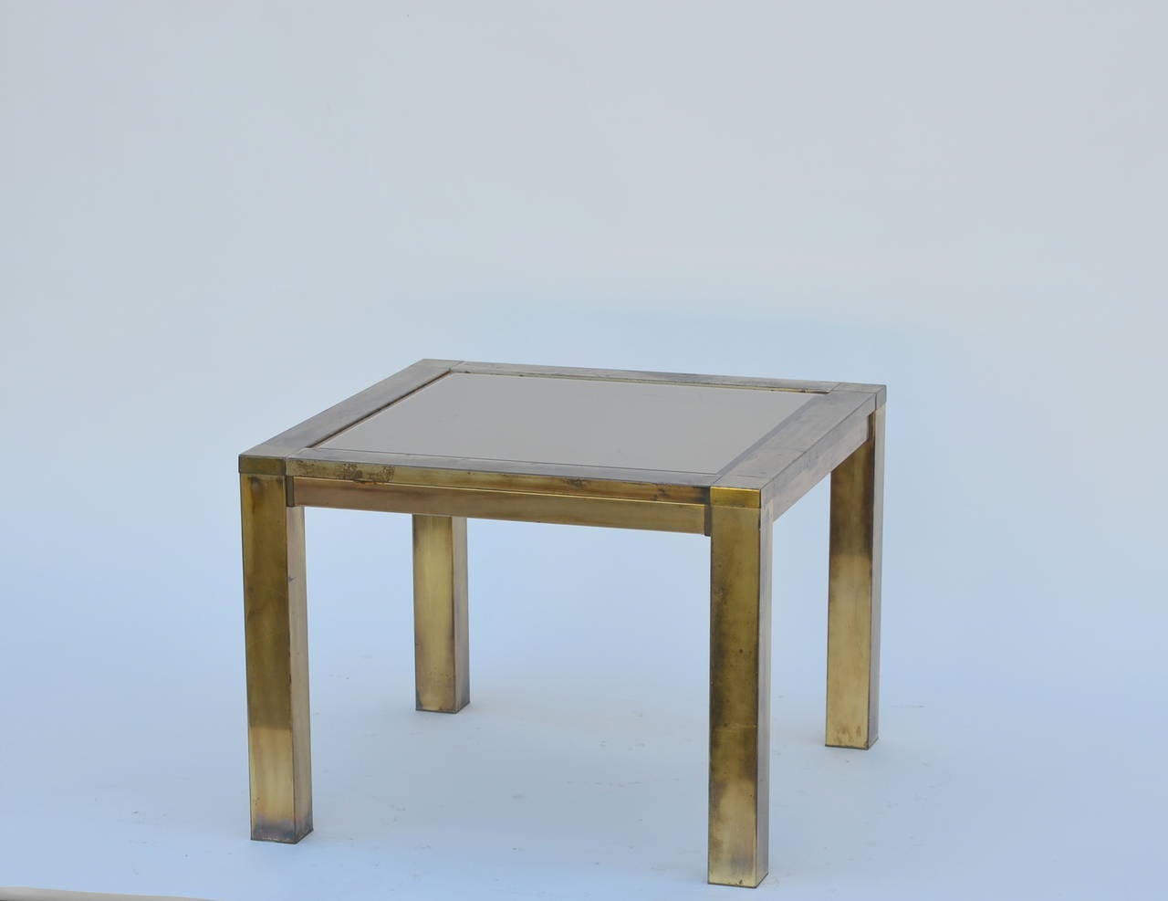 French 60's Patinated Brass and Bronze Mirrored Side Table In Good Condition In Los Angeles, CA