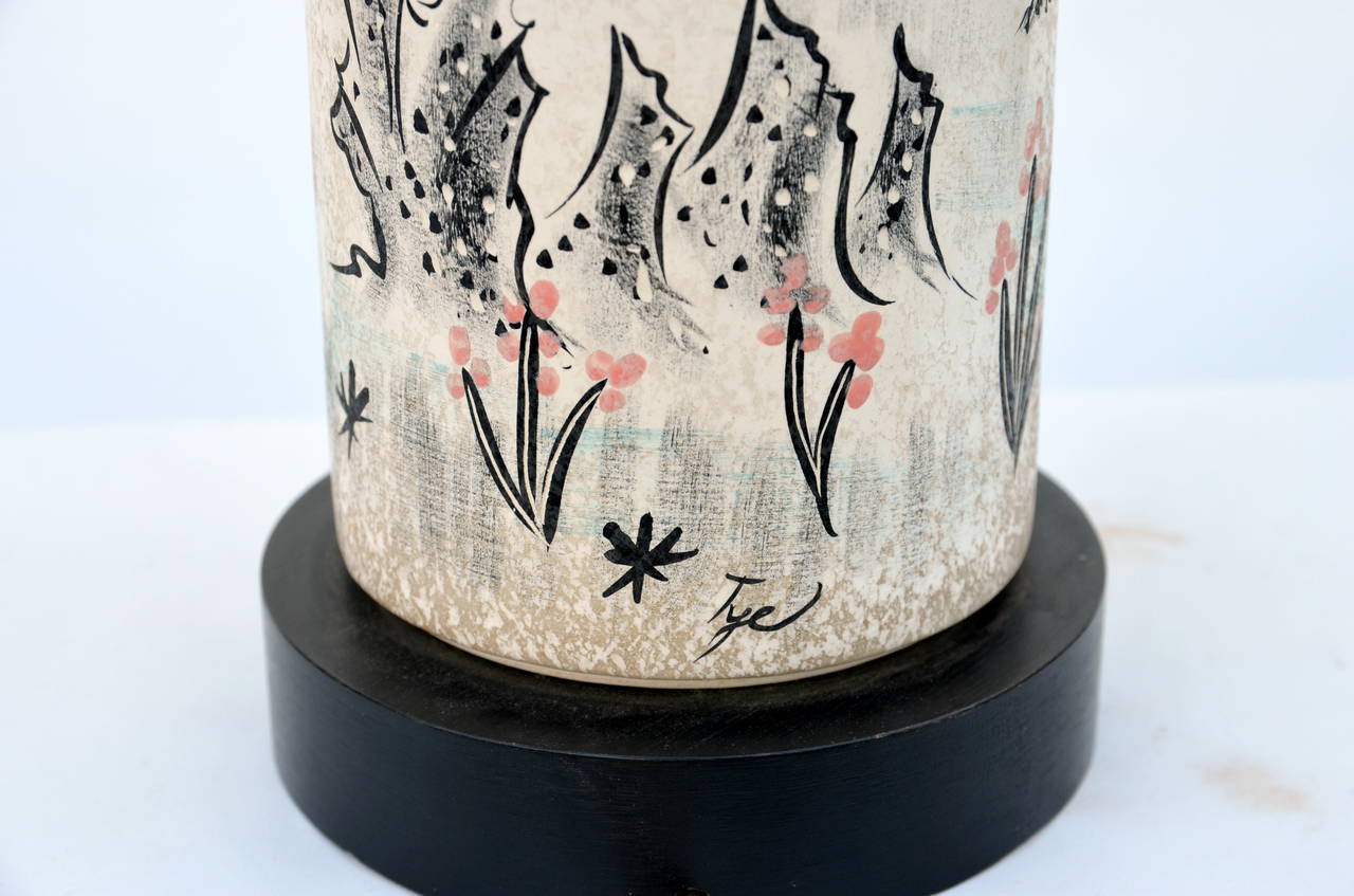 Rare Hand Painted Cylinder Table lamp by TYE of California For Sale 2