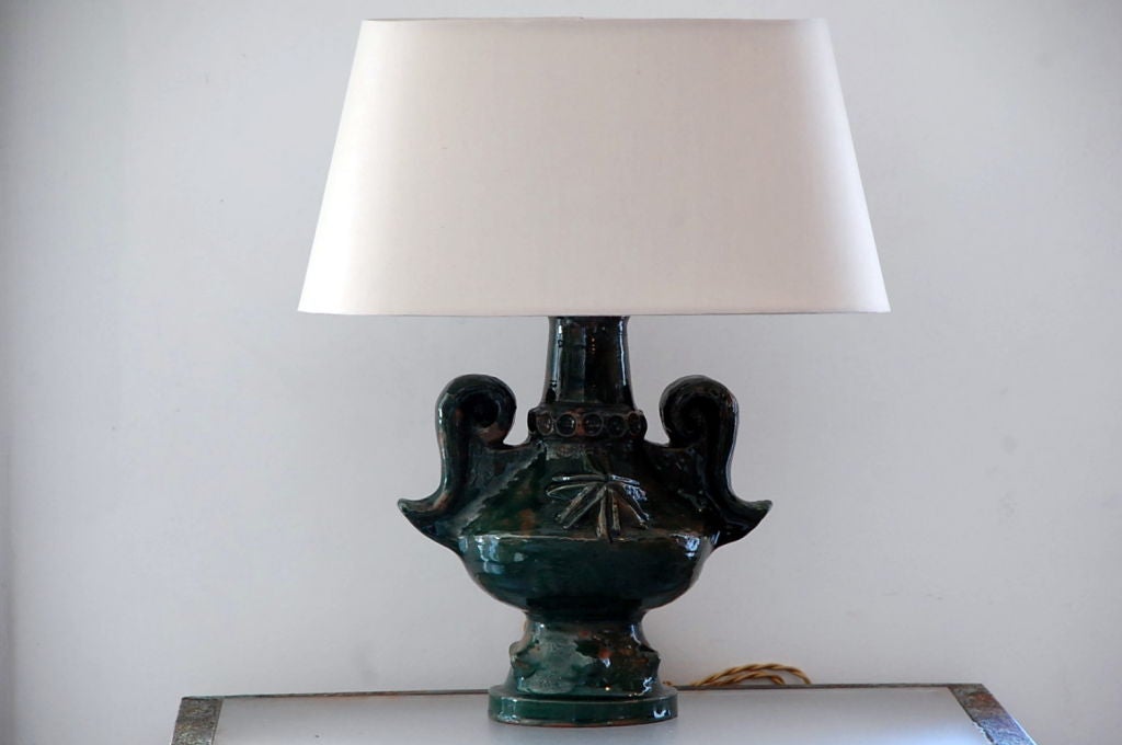 Élégante lampe française en céramique des années 40
