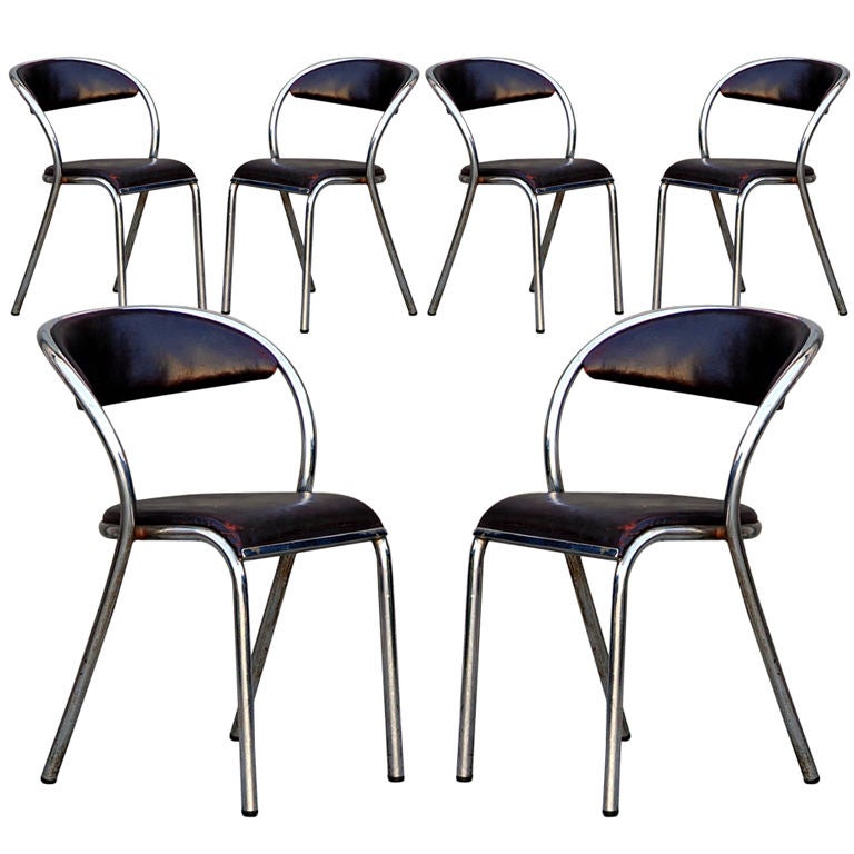 Set of 6 comfortable French modernist chairs For Sale