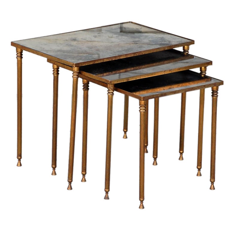 Elegant Set Of Bronze And Antique Mirrored Nesting Tables At 1stdibs Elegant Set Of Bronze And Antique Mirrored Nesting Tables For