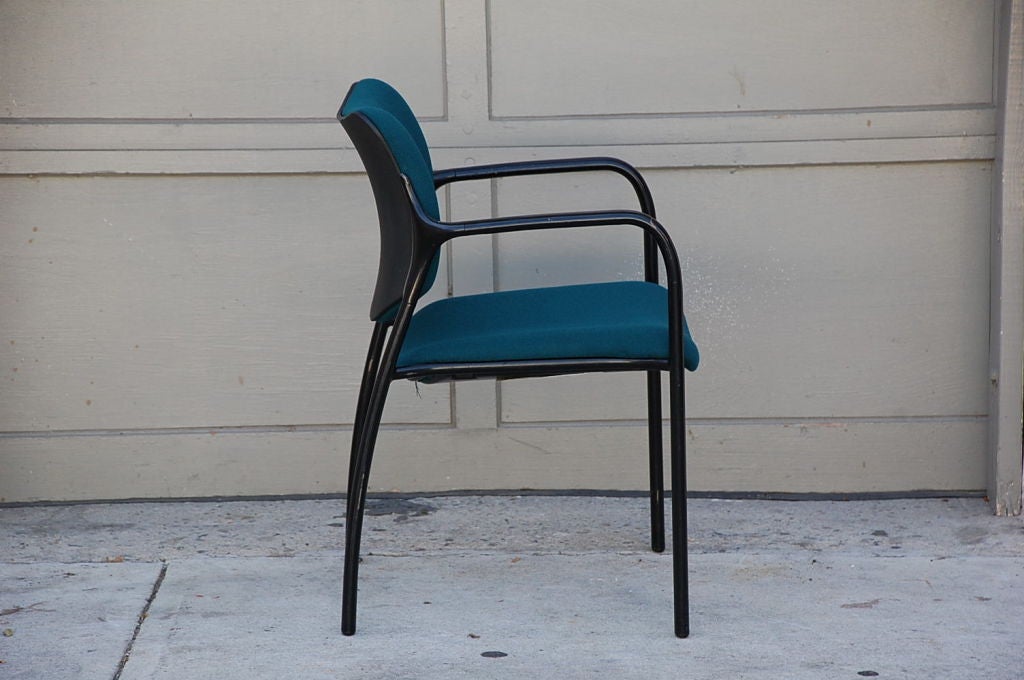 Set of 4 modern dining chairs by Mark Goetz for Herman Miller In Excellent Condition For Sale In Los Angeles, CA