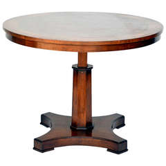 Elegant Neoclassical Mahogany Gueridon Table