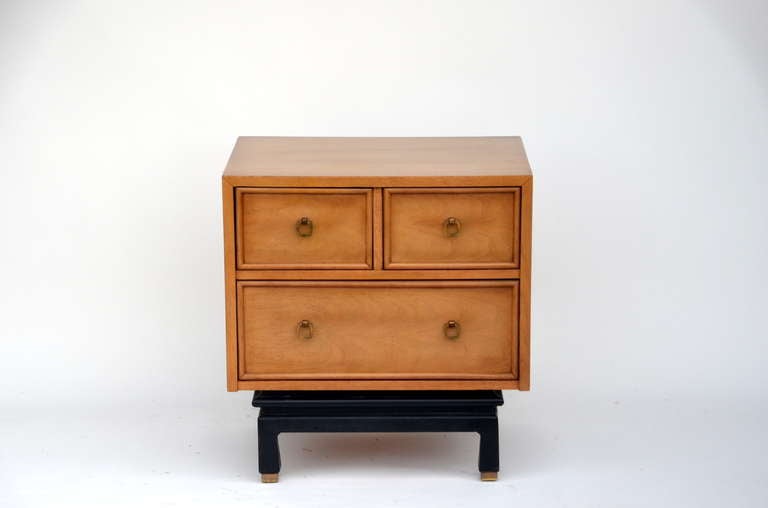 Pair of Bleached Mahogany Night Stand by American of Martinsville In Good Condition In Los Angeles, CA