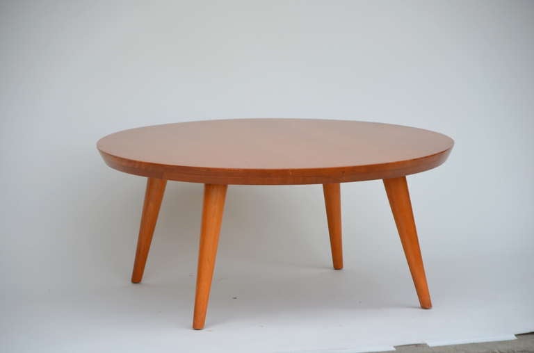 1950s chic Coffee Table by Russel Wright for Conant Ball. Made entirely of Maple wood. Conant Ball stamp under the top.