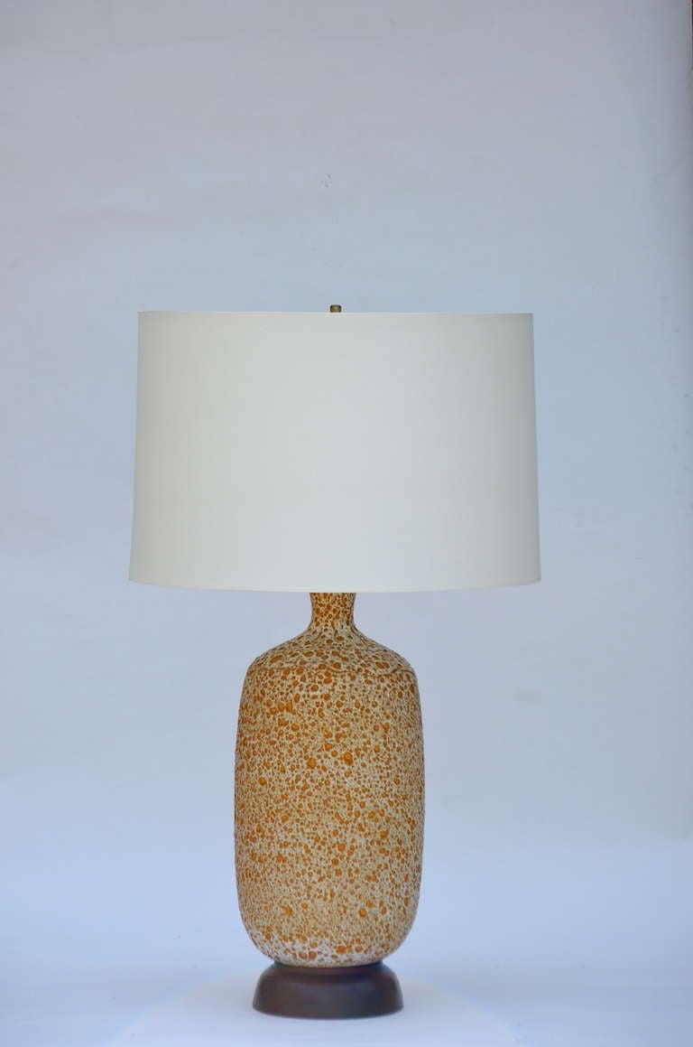 Pair of large textured ceramic lamps with custom shades.

Shade dimensions: 
19