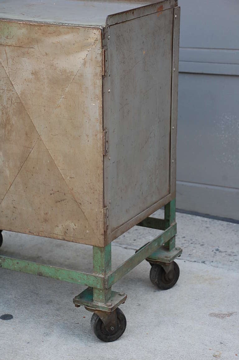 Industrial Storage Cart on Wheels In Good Condition In Los Angeles, CA