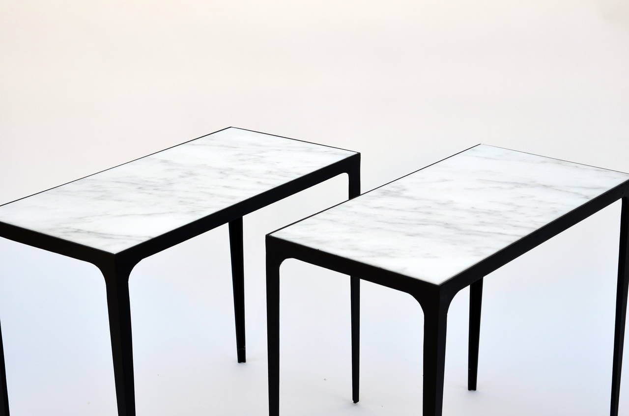 French Pair of Chic Blackened Iron and Honed Marble Side Tables