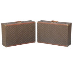 Pair of Authentic Louis Vuitton Luggage Pieces 11