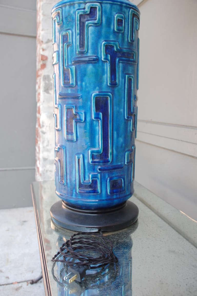 20th Century Large blue textured ceramic table lamp