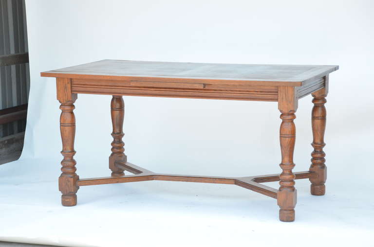 Architectural Baroque Oak or Library Table In Good Condition In Los Angeles, CA