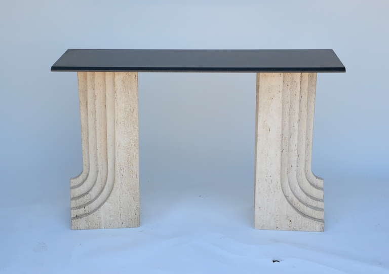 Pair of Sculptural Italian Travertine and Granite Consoles by Carlo Scarpa In Good Condition In Los Angeles, CA