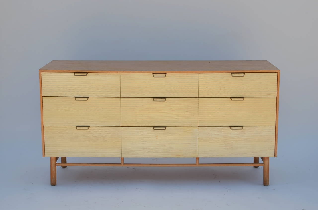 Mid-20th Century Impeccable Nine-Drawer Dresser by Raymond Loewy for Mengel