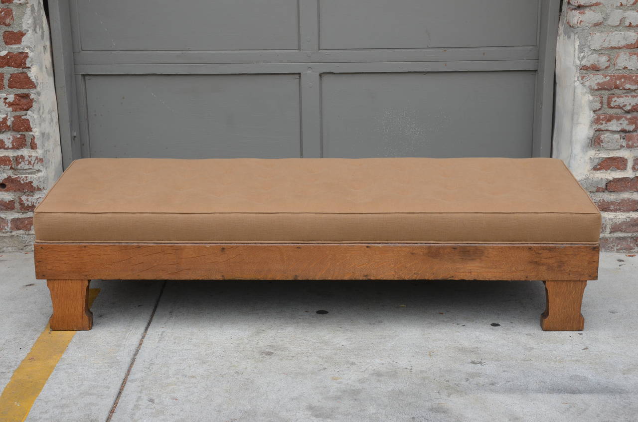Chic Tufted Linen Arts & Crafts Oak Daybed. Great proportions. Perfect as a bench in front of a chimney, at the foot of a bed or as an upholstered coffee table / ottoman.