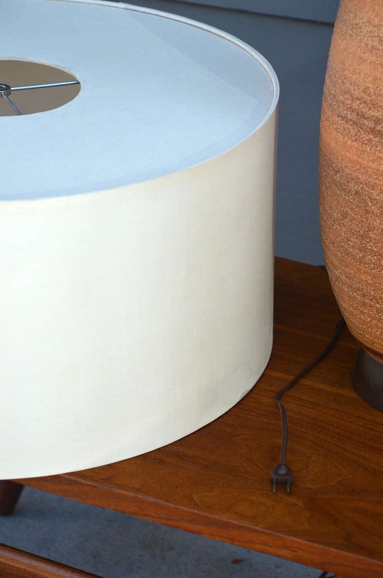 Ceramic Tall ribbed ceramic table lamp by Bob Kinzie