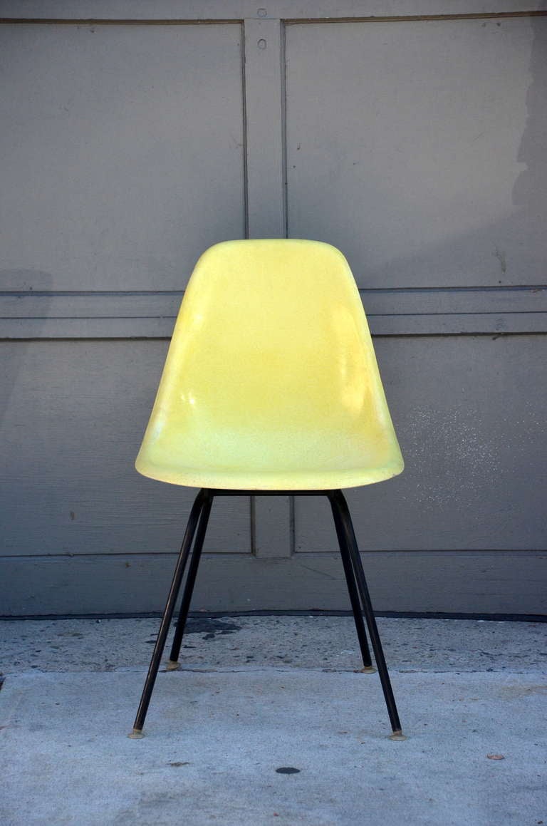 Américain Ensemble de 4 chaises Eames vintage par Herman Miller en vente