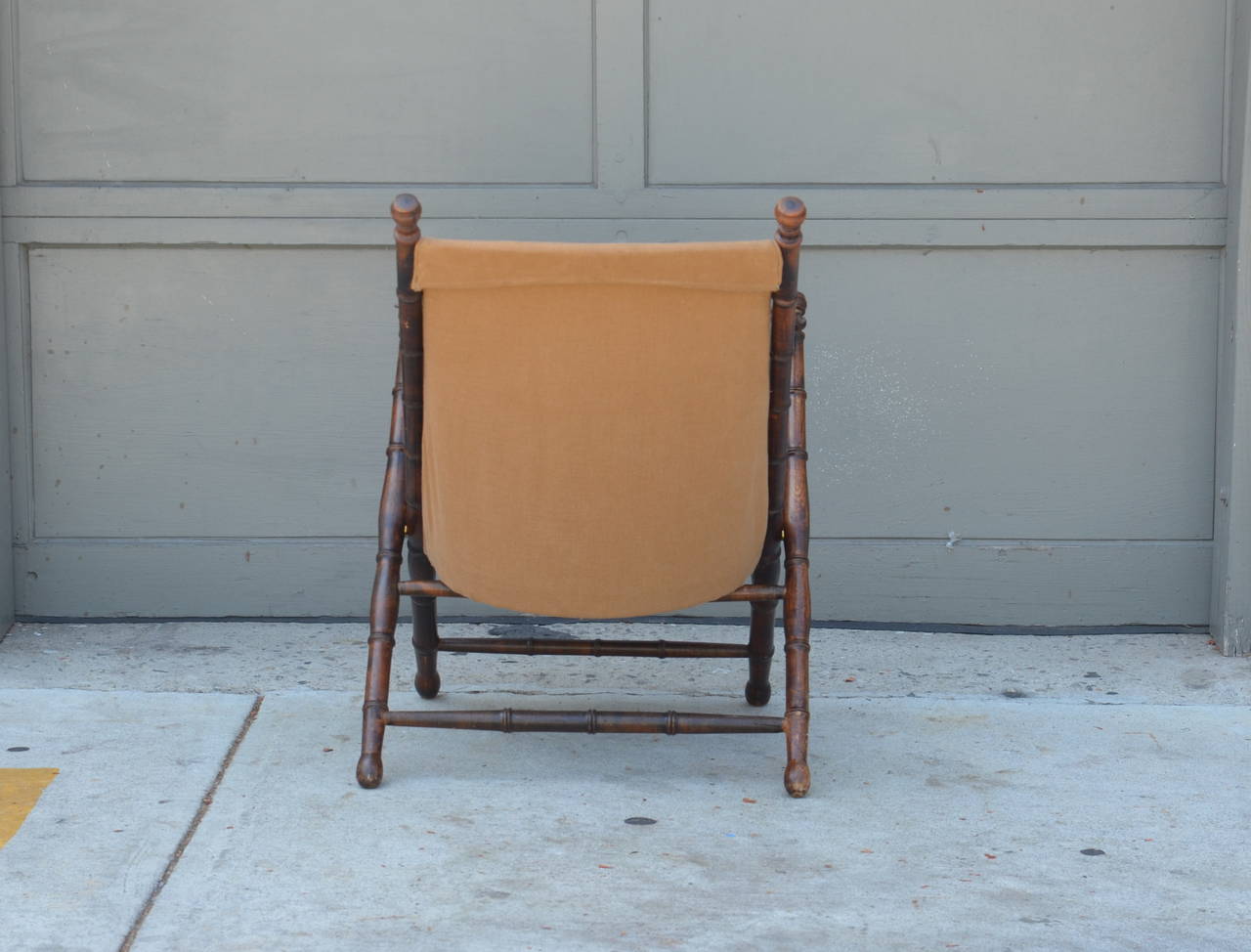 Mid-20th Century Pair of Turned Wood, Linen and Leather Campaign Chairs by Maison Jansen