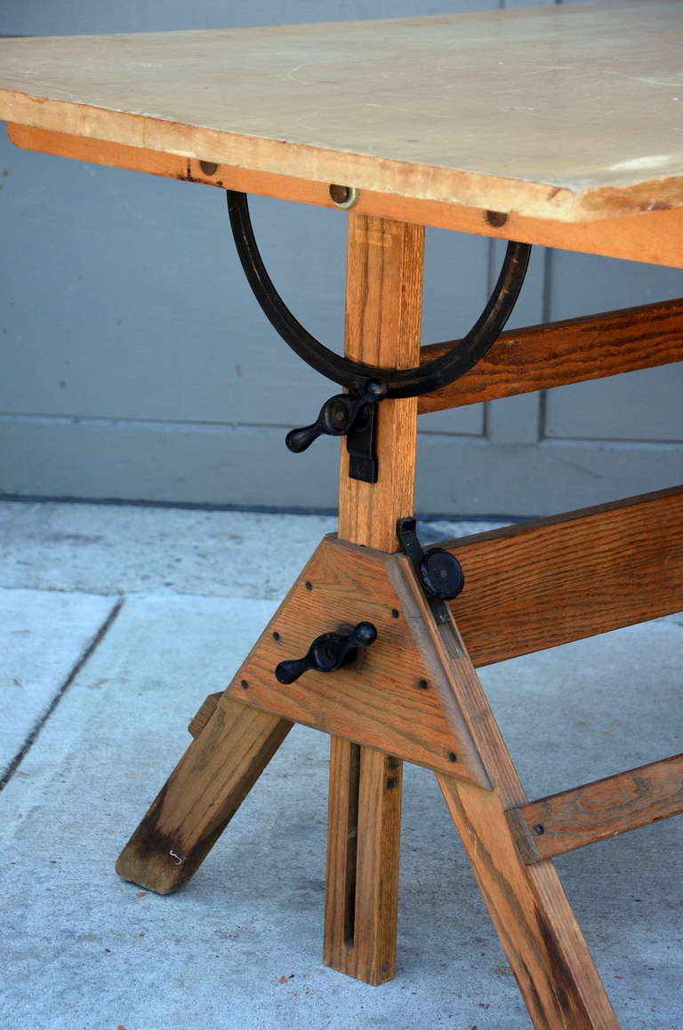 Vintage Articulated Oak and Maple Drafting Table by Hamilton In Good Condition In Los Angeles, CA