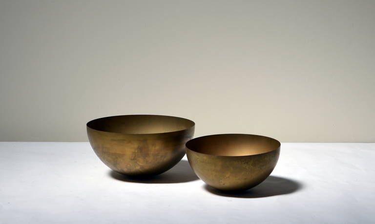 Set of two minimalistic patinated brass bowls. Very decorative.
Large bowl diameter: 12