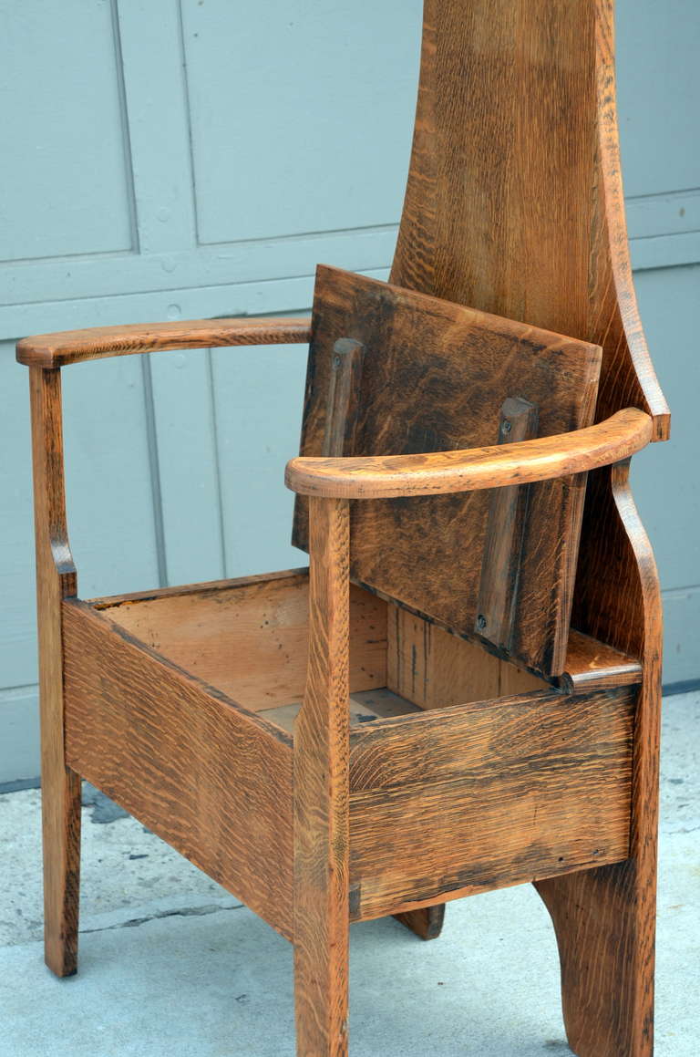 Unusual Arts & Crafts mirror hall chair In Excellent Condition In Los Angeles, CA