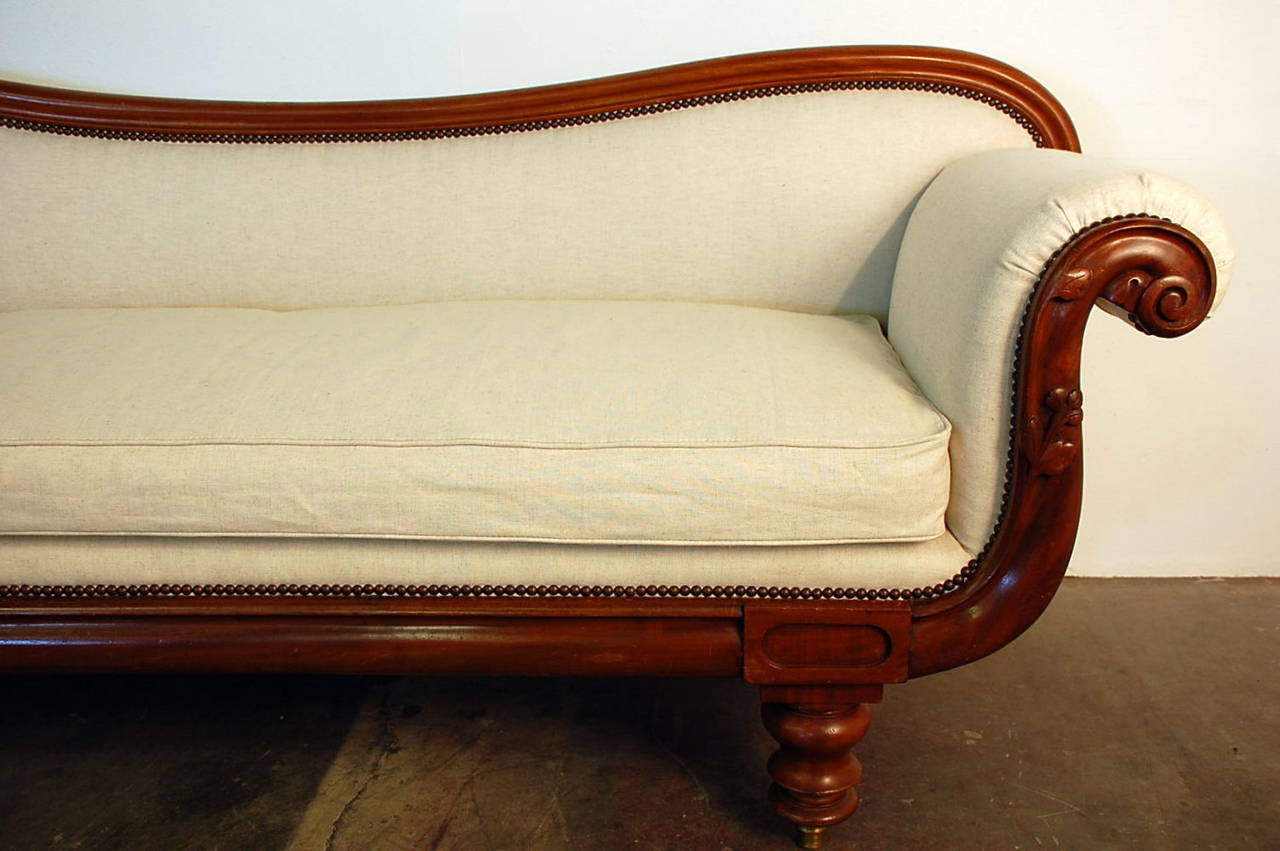 Carved Elegant Curved Victorian Banquette or Settee