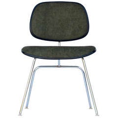 Classic Vintage Charles and Ray Eames for Herman Miller DCM chair