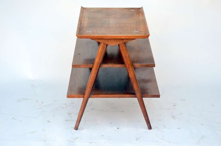 3 Tiered Mid-Century Magazine End Table by Merton Gershun In Good Condition In Los Angeles, CA