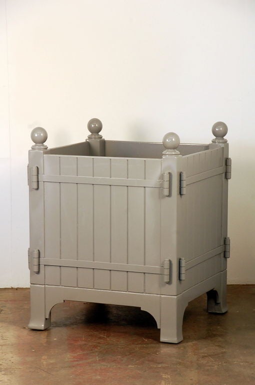 18th Century and Earlier Pair of large French orangerie planters