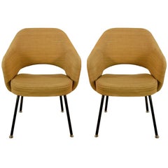 Pair of Knoll Executive armchairs by Eero Saarinen