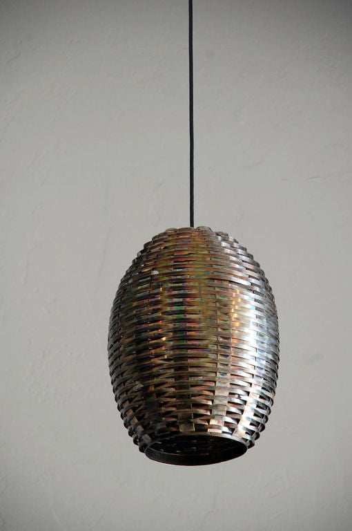 Wire mesh oval hanging light