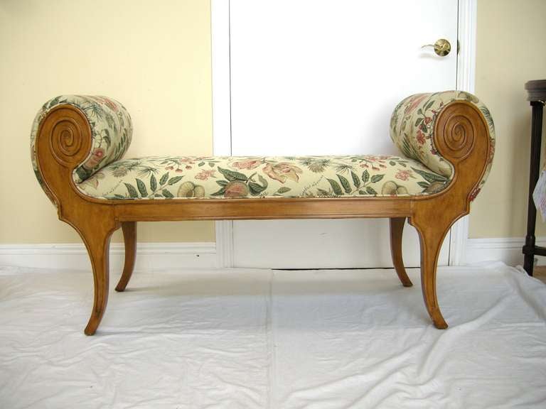 Scroll Form Bench (GMD#2300)