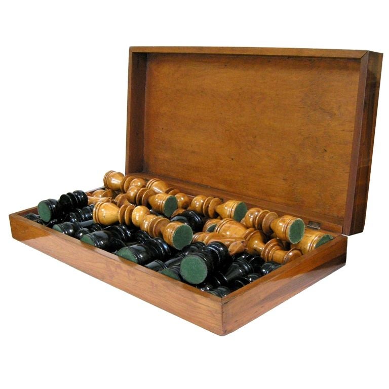 Chess Set with Game Board/Storage Case (GMD#2810)