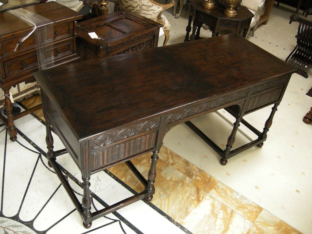 Wood Oak 5-Dawer Desk (GMD#2842)