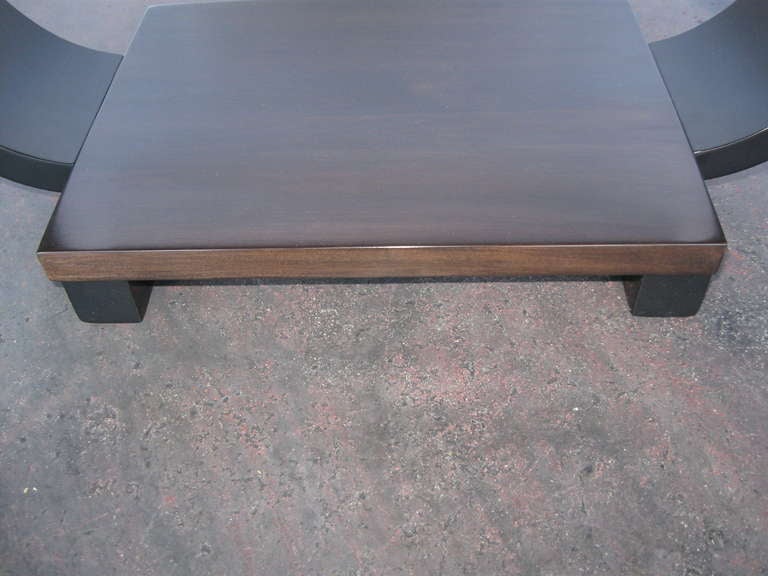 Elegant Pair of Art Deco End Tables at 1stdibs