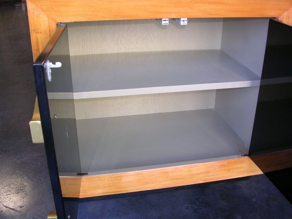 20th Century Superb Mid Century Biomorphic End Tables Nightstands