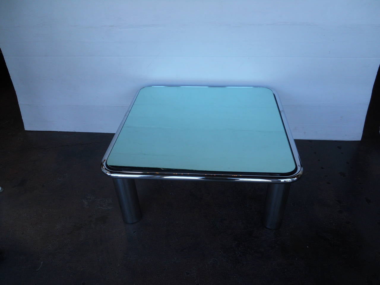 Italian Charming Coffee Table in the style of Marco Zanuso For Sale