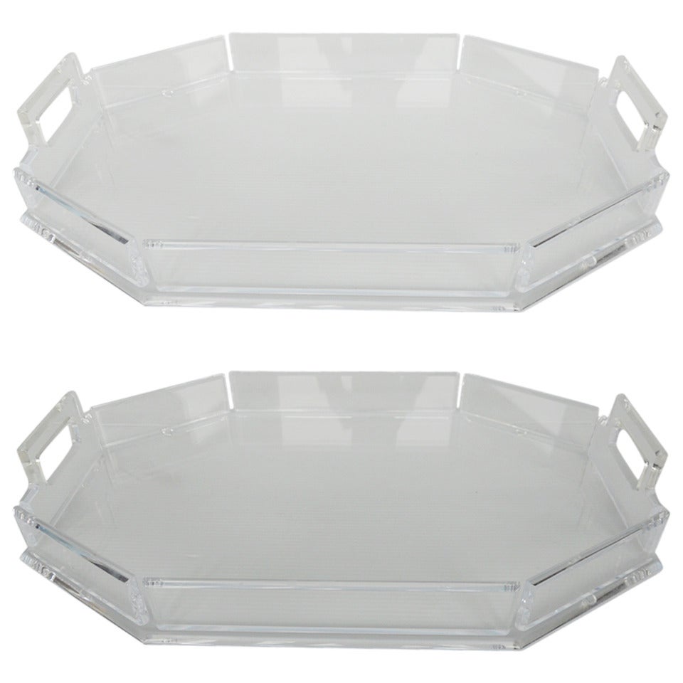 Classy Pair of Clear Lucite Trays For Sale at 1stDibs