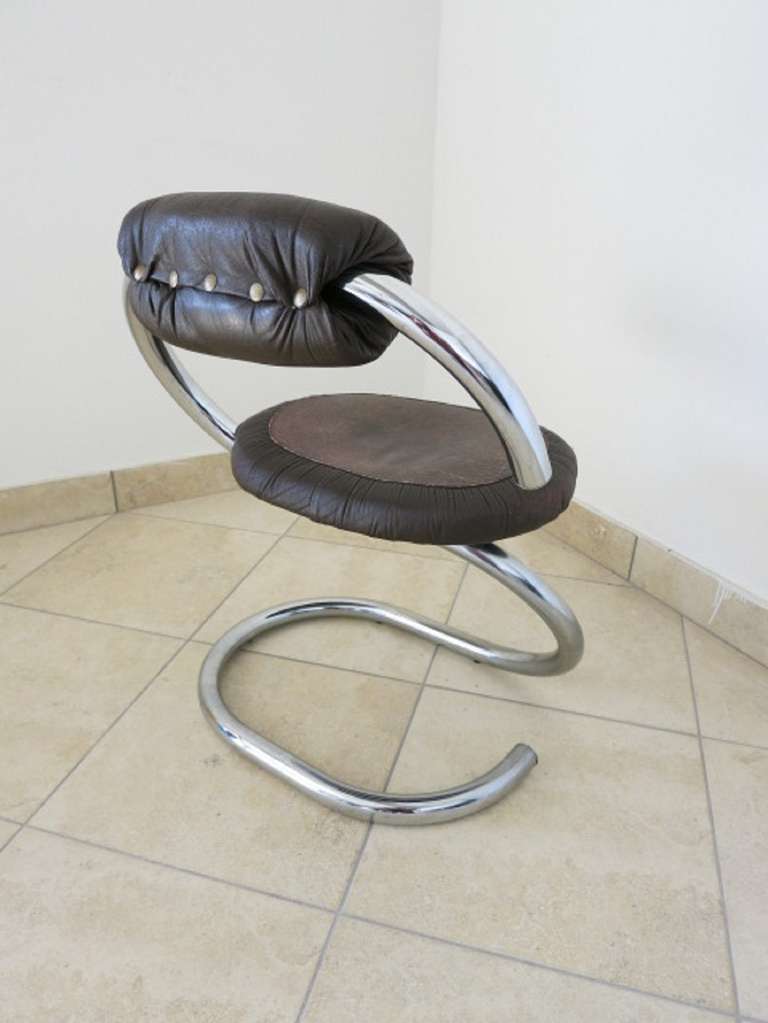 Mid-20th Century Sleek Set of Four Italian Chairs