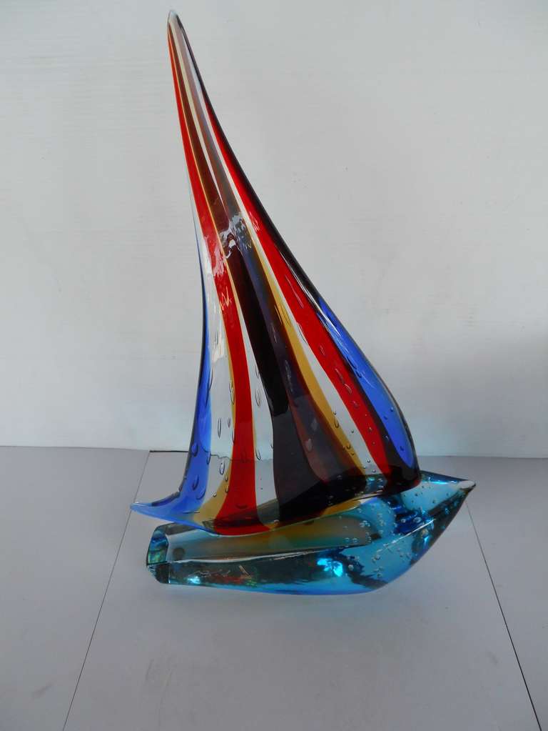 Ultra Luxe Murano Glass Sailboat
With Vetro Artistico®Murano mark sticker and signed Sergio Costantini