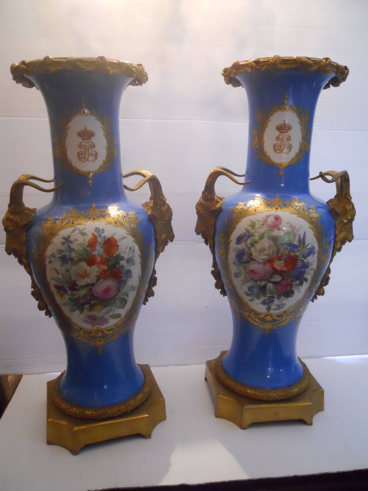 Ornate Pair of Cobalt Porcelain and Gilt Bronze Sevres Urns 4