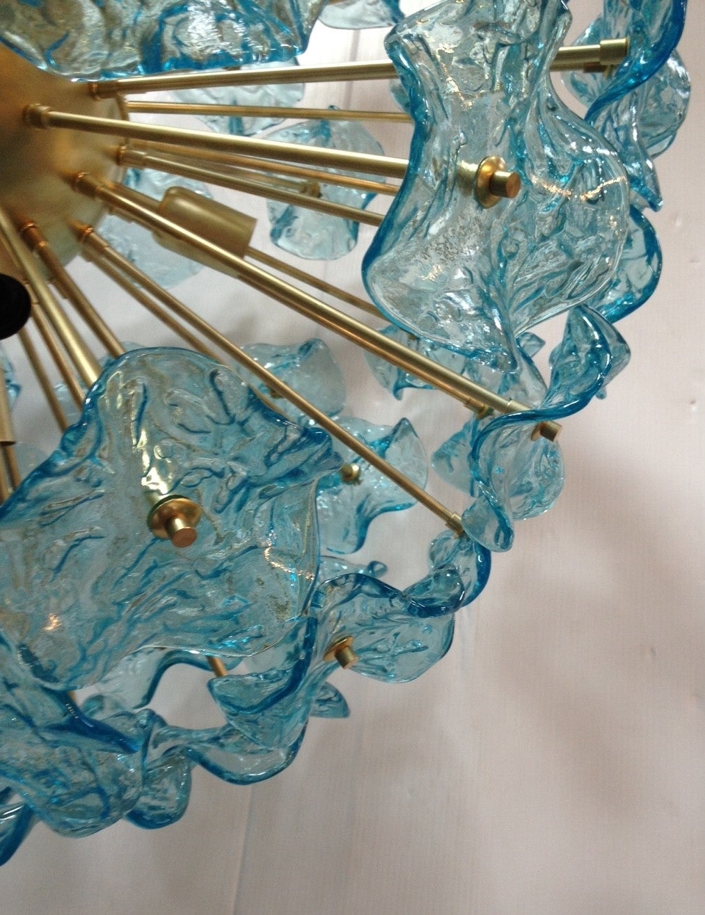 Beautiful Italian Murano Glass Aquamarine Flowers Chandelier 3