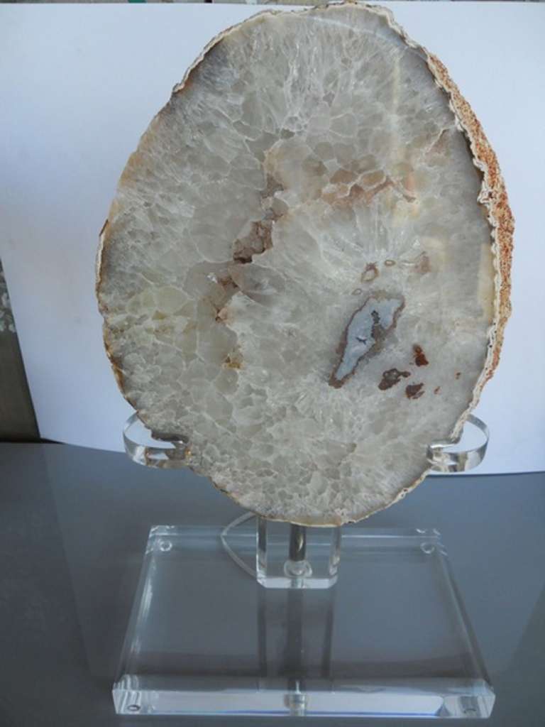 Natural Agate on Lucite Base 1