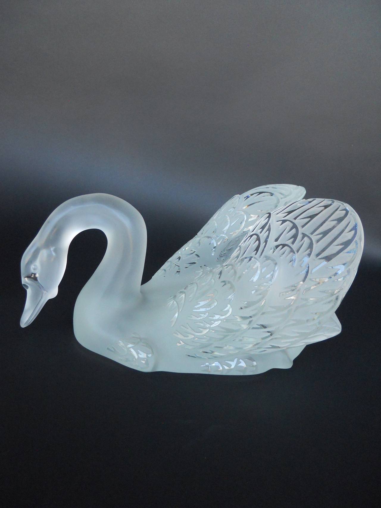 lalique swan head down