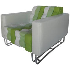 Contemporary Lounge Chair