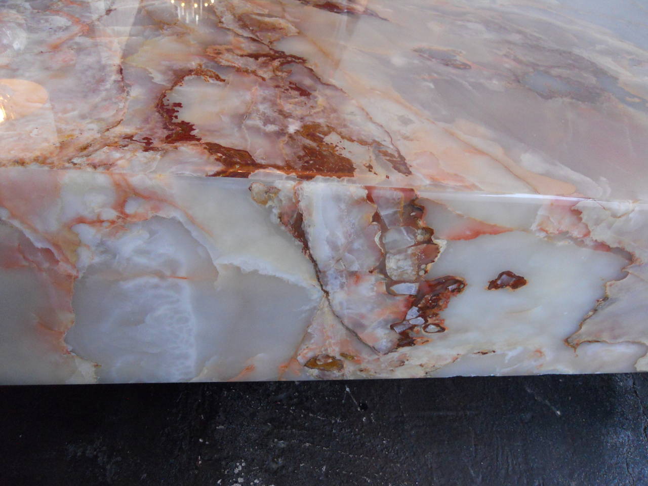 Massive Onyx Coffee Table In Excellent Condition In Los Angeles, CA