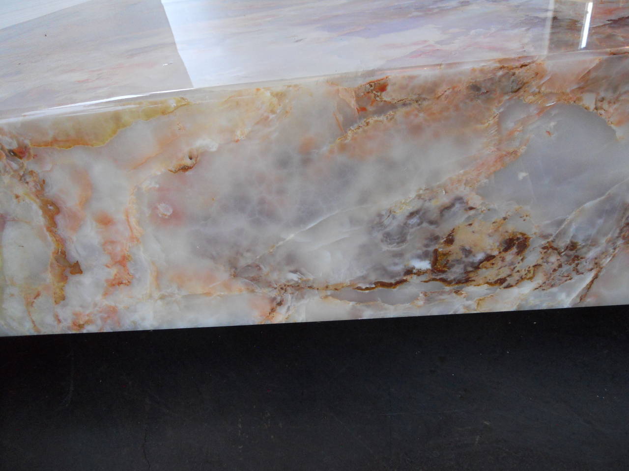 Massive Onyx Coffee Table 2