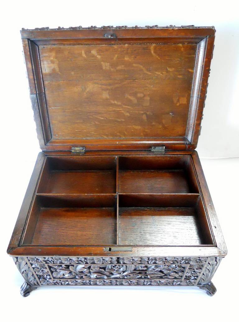 Beautiful European Oak Handcarved Wooden Box In Excellent Condition In Los Angeles, CA