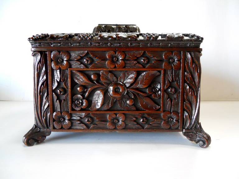 19th Century Beautiful European Oak Handcarved Wooden Box