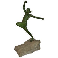 Beautiful Art Deco Statue 2