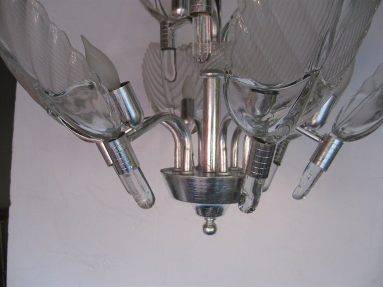 Murano Leaf Chandelier In Excellent Condition In Los Angeles, CA